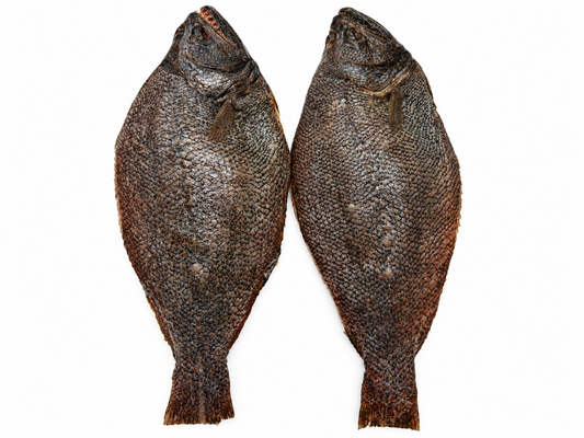 Poisson Turbo Sauvage de Guinée (nettoyée, écaillée, congelée, environ 1kg)